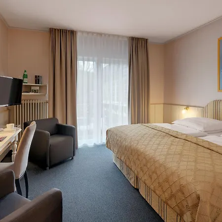 Hotel Wyndham Garden 4*