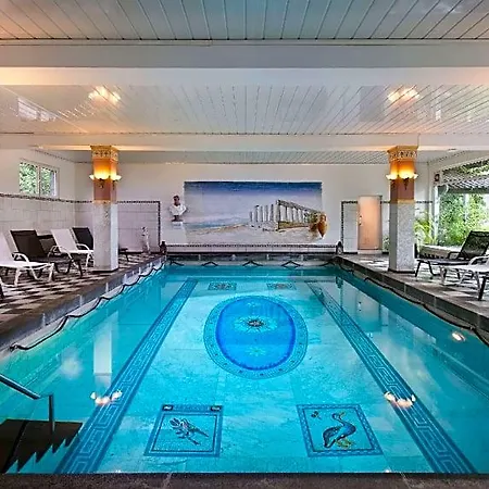 ホテル Wyndham Garden 4*