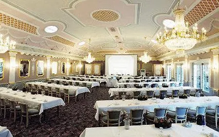 Hotel Wyndham Garden 4*