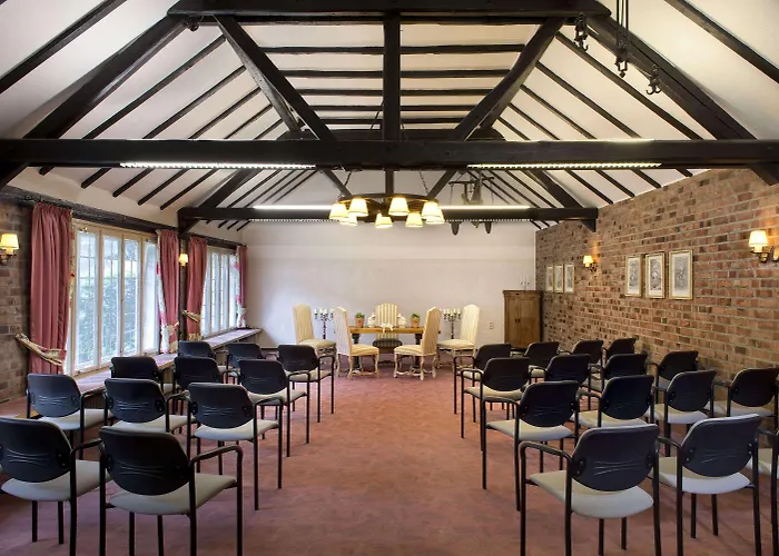 Wyndham Garden Hotel 4*