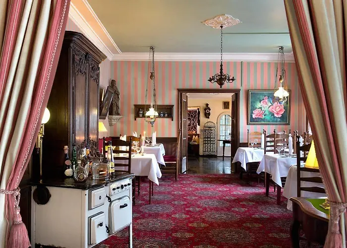 Wyndham Garden Hotel 4*